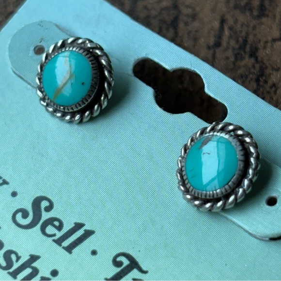 U.S.A. Sterling Silver 925 Turquoise Circle
Stud Earrings - Picture 4 of 9